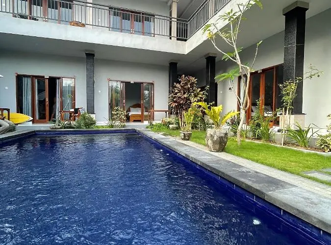 Yana Guest House 2 Canggu *